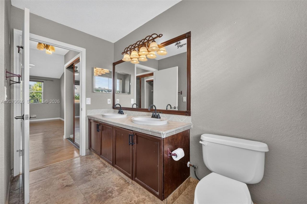 4848 Grapevine Way, Unit 4848, Davie, FL 33331 Photo
