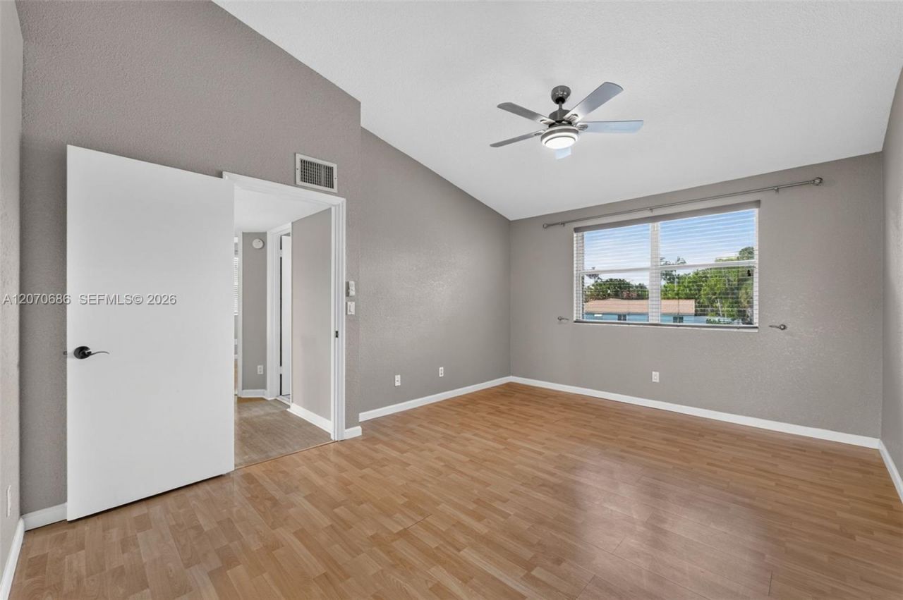 4848 Grapevine Way, Unit 4848, Davie, FL 33331 Photo