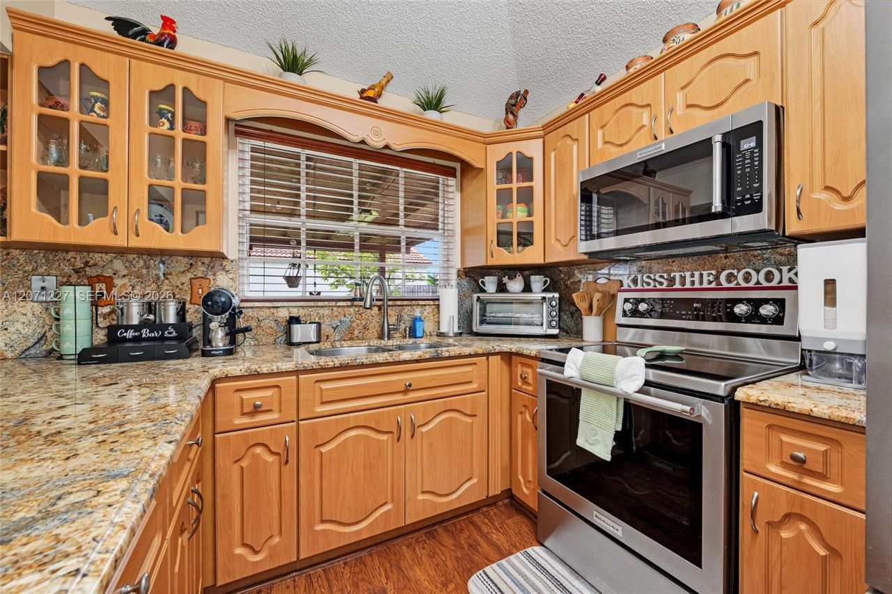 12916 SW 150th Ter , Miami, FL 33186 Photo