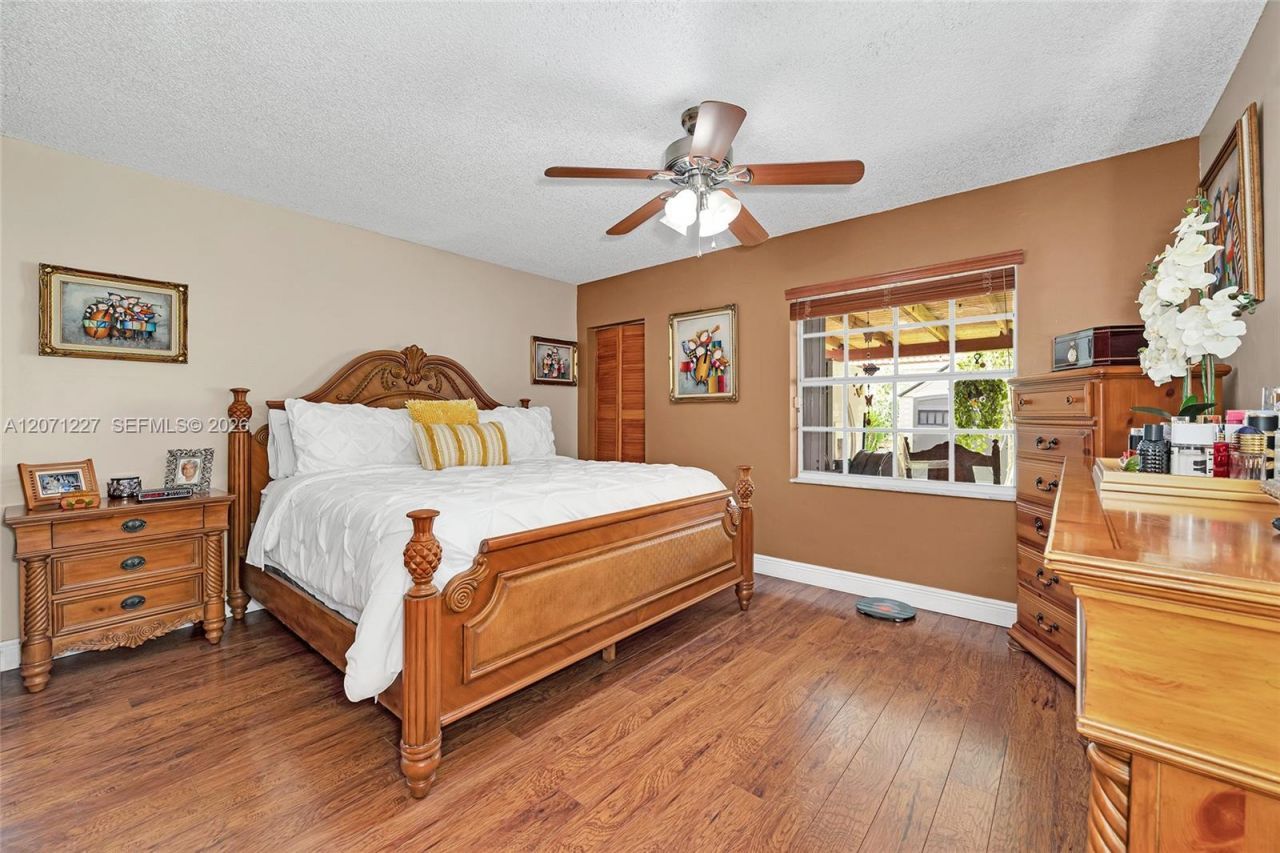 12916 SW 150th Ter , Miami, FL 33186 Photo