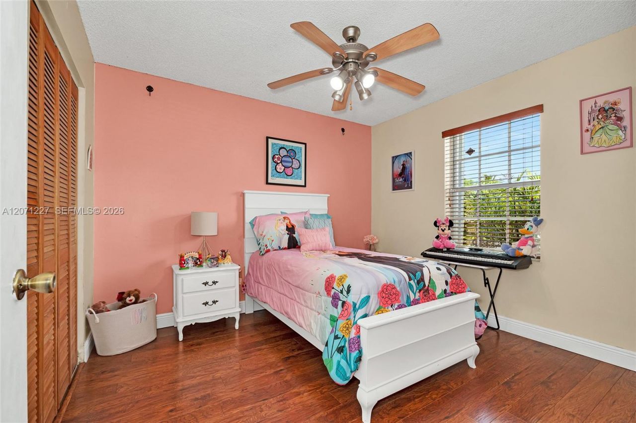 12916 SW 150th Ter , Miami, FL 33186 Photo