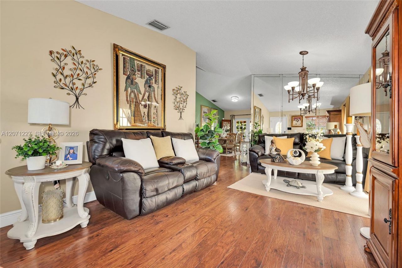 12916 SW 150th Ter , Miami, FL 33186 Photo