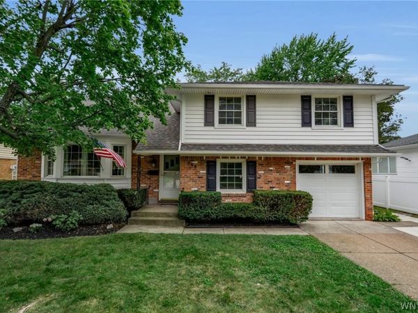 298 Donna Lea Boulevard , Buffalo, NY 14221