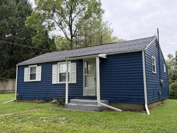 4037 S Yellow Springs Street, Springfield, OH 45506