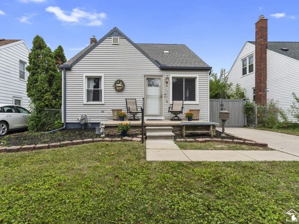 14896 Euclid Avenue, Allen Park, MI 48101