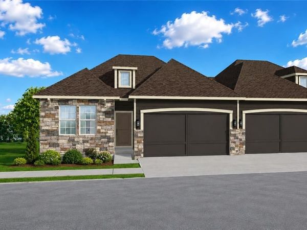1913 Shellbark Street, Raymore, MO 64083