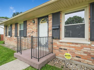 2113 Winterberry Drive, Lexington, KY 40504