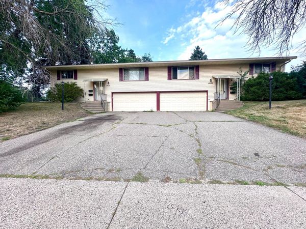8833 Queen Avenue S, Bloomington, MN 55431
