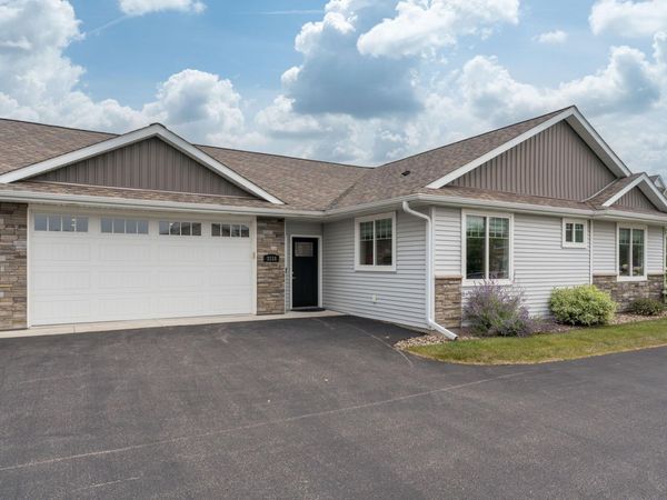 3118 Prairie Rose Drive , Mankato, MN 56001