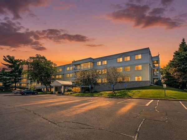 122 Demont Avenue E, Unit 362, Little Canada, MN 55117