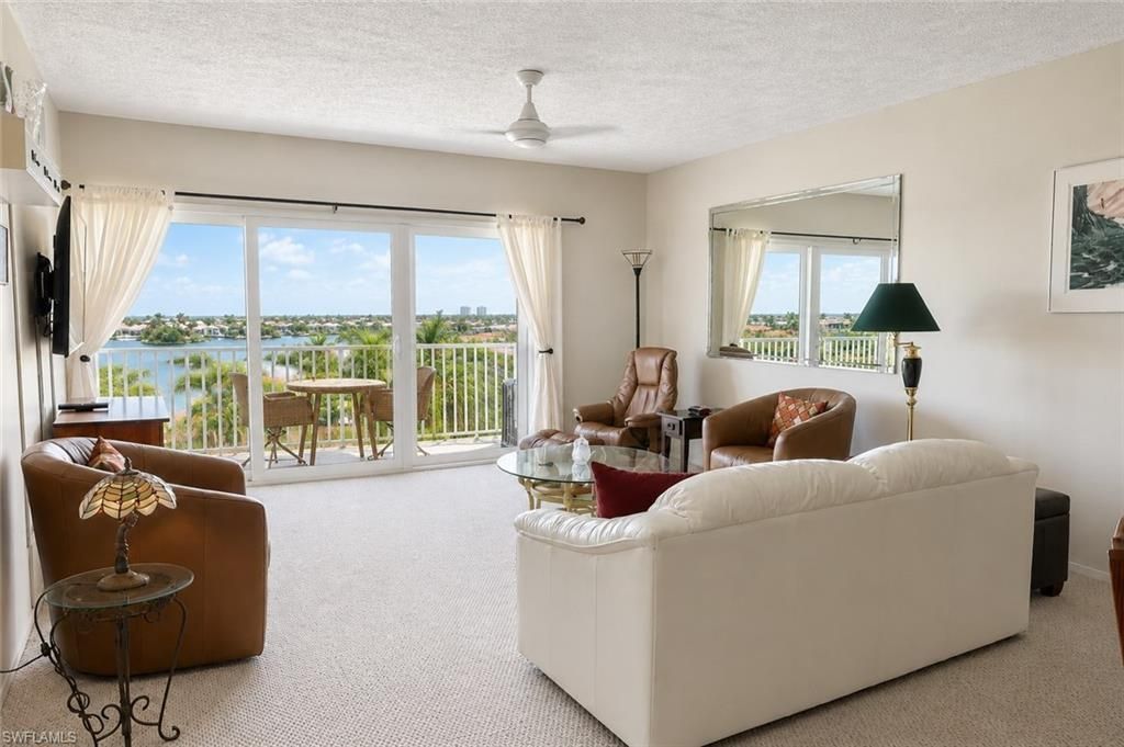 60 Pelican St W, Unit 602, Naples, FL 34113 Photo