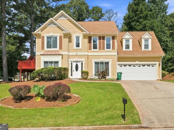 1893 Fairpointe Trace, Stone Mountain, GA 30088