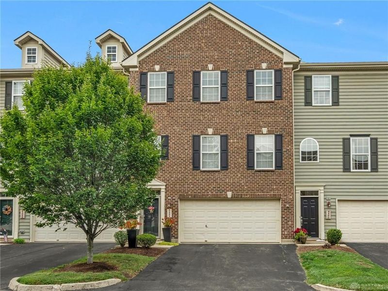 9492 Tahoe Drive, Dayton, OH 45458 Photo 2