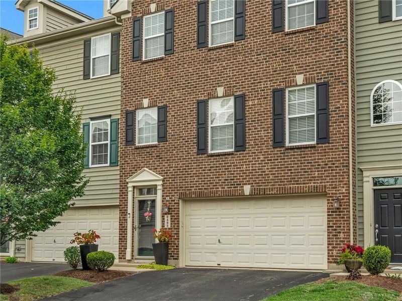 9492 Tahoe Drive, Dayton, OH 45458 Photo 3