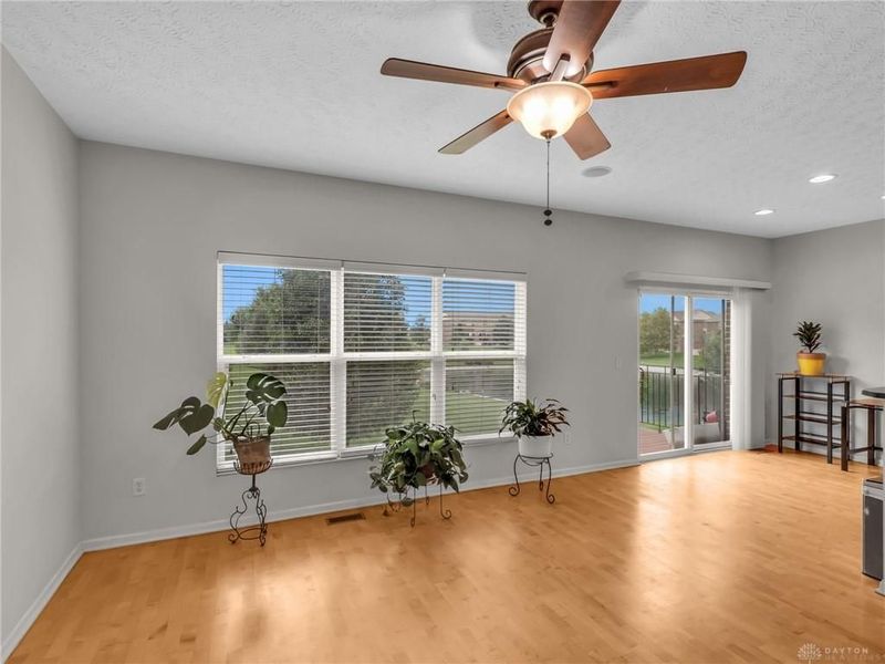 9492 Tahoe Drive, Dayton, OH 45458 Photo 32