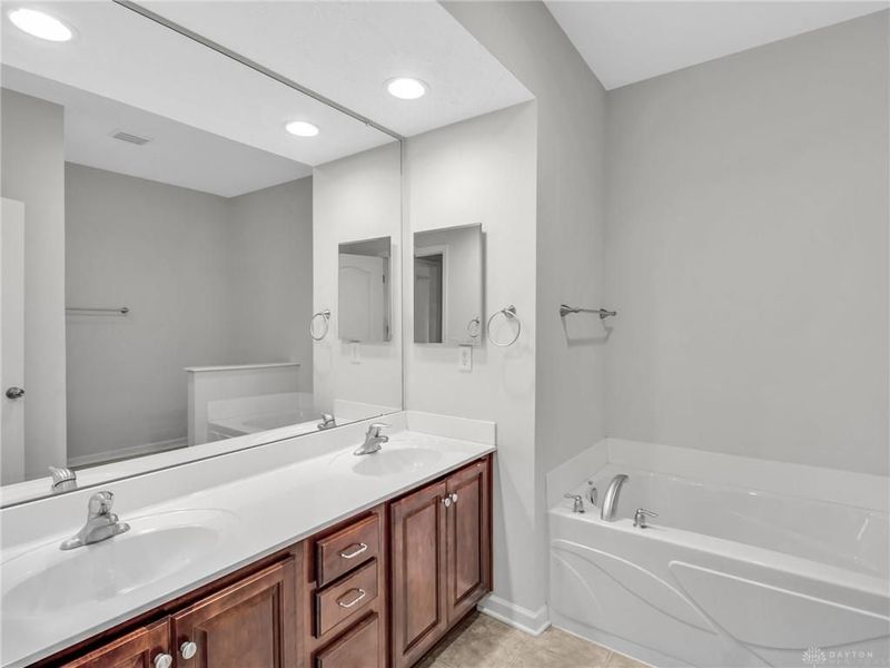 9492 Tahoe Drive, Dayton, OH 45458 Photo 53