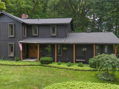 2166 Dow Drive Akron, OH 44313