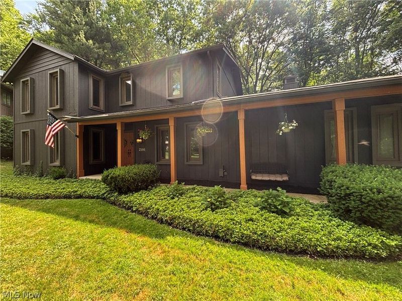 2166 Dow Drive, Akron, OH 44313 Photo 2