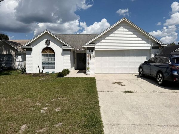 211 N CERVIDAE DRIVE , APOPKA, FL 32703