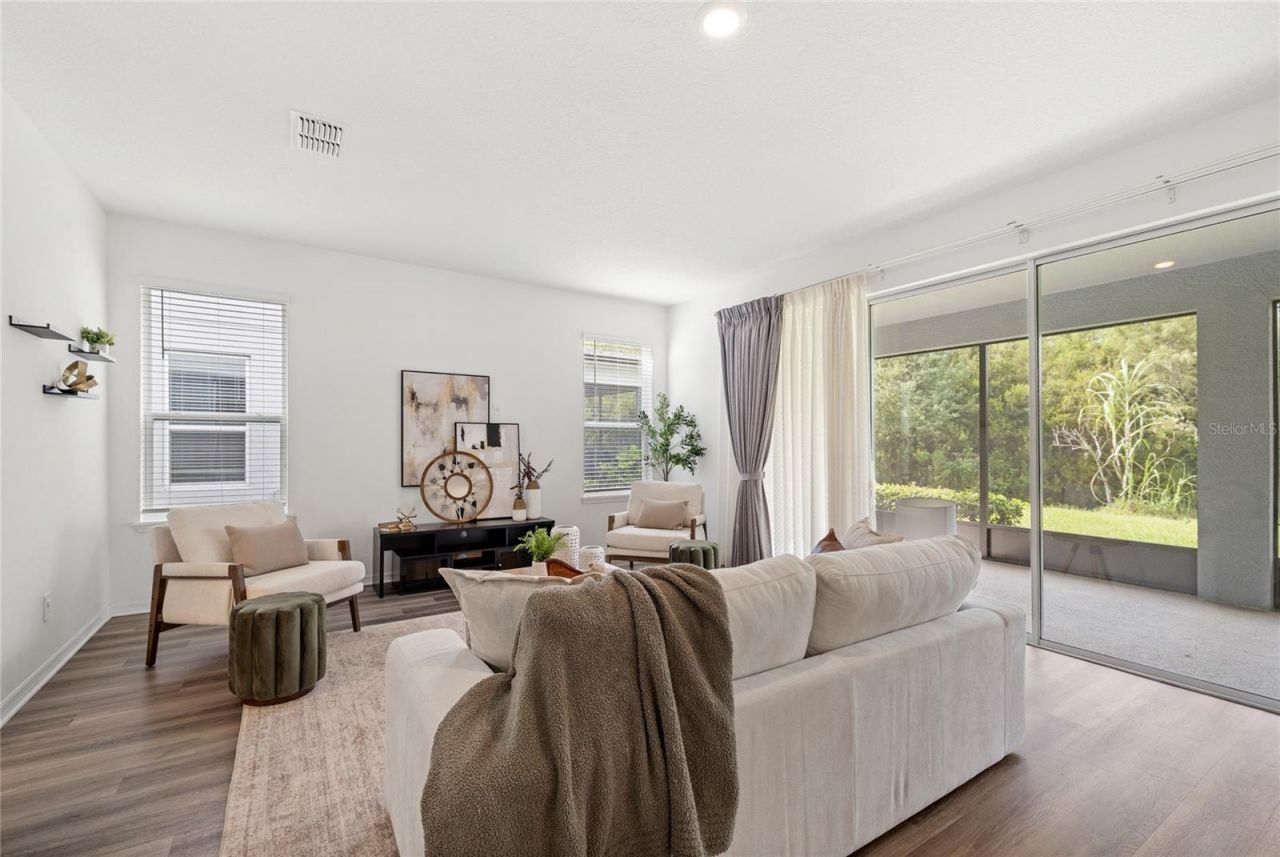 1168 Pando Loop, Orlando, FL 32824 Photo