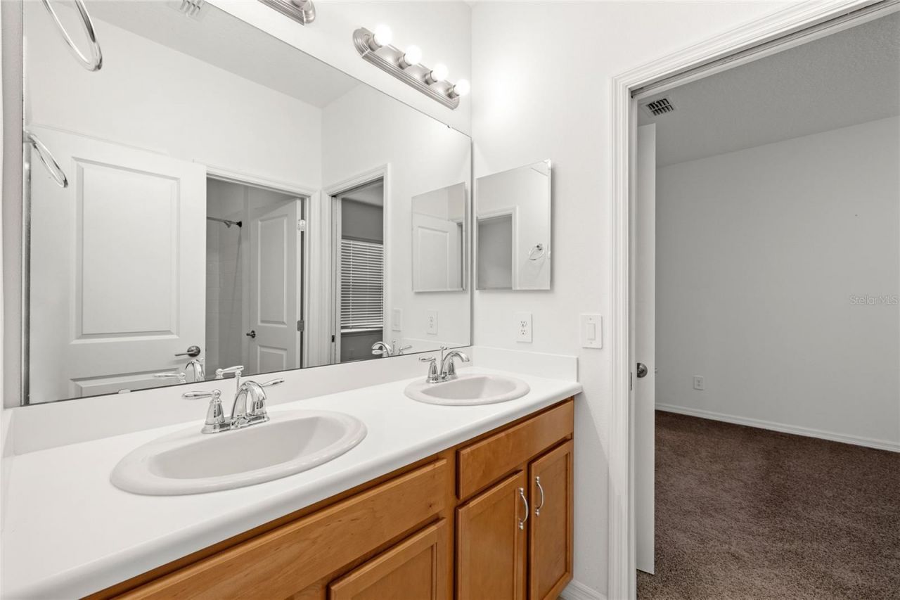 1168 Pando Loop, Orlando, FL 32824 Photo