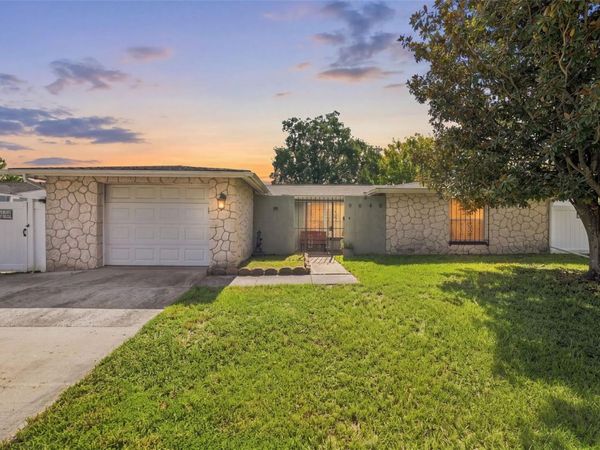 9040 CRABTREE LANE , PORT RICHEY, FL 34668