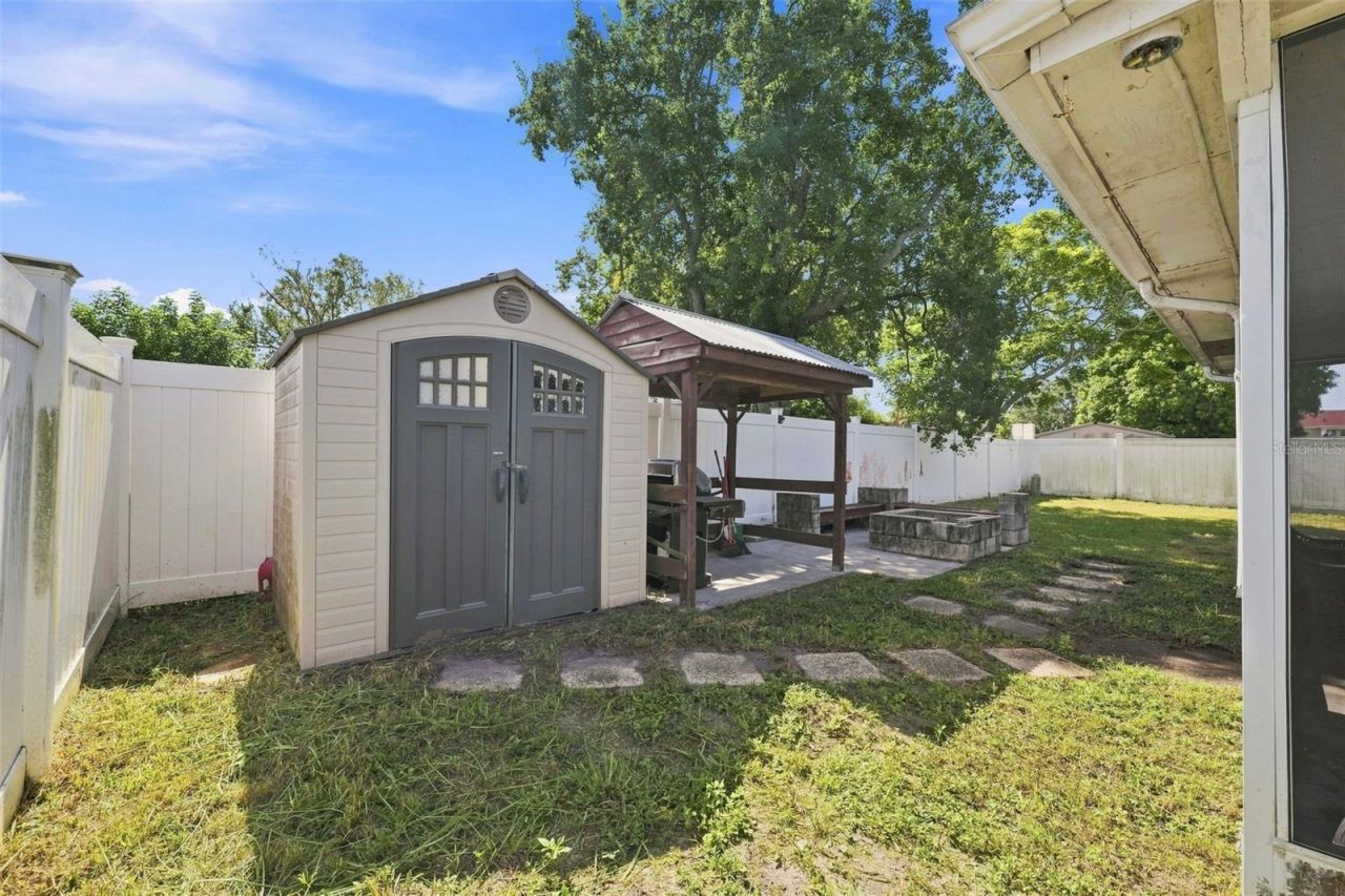9040 Crabtree Lane , Port Richey, FL 34668 Photo