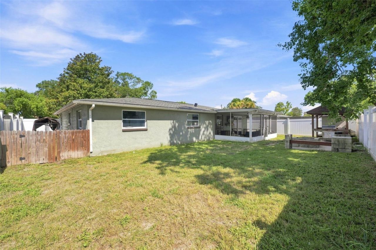9040 Crabtree Lane , Port Richey, FL 34668 Photo