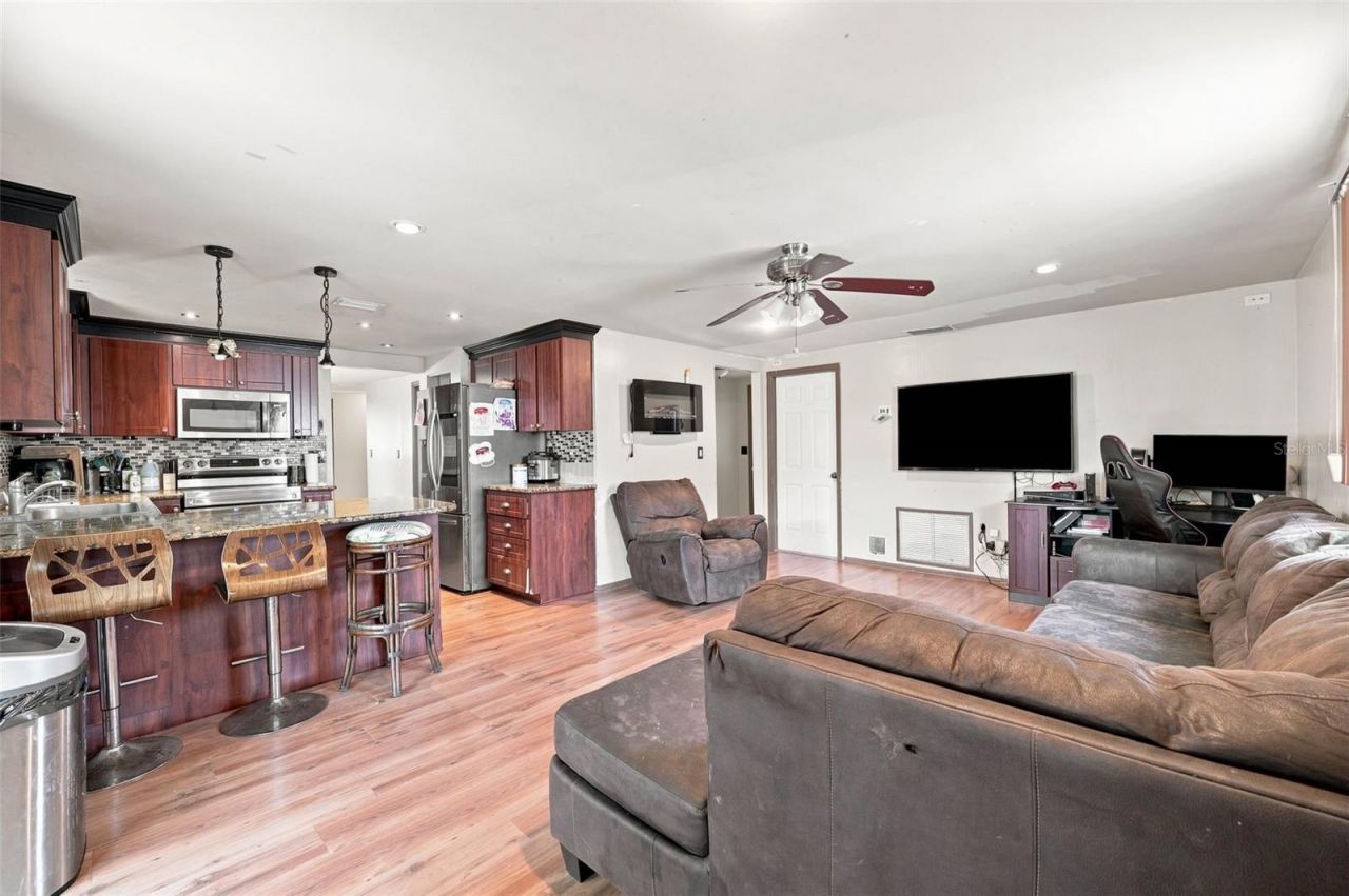 9040 Crabtree Lane , Port Richey, FL 34668 Photo