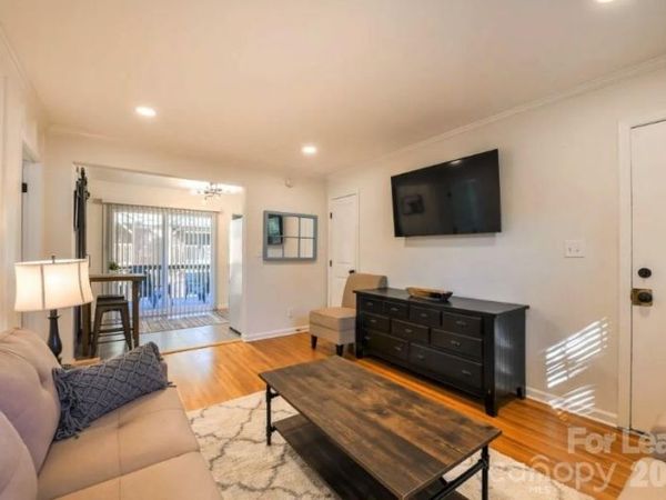 2631 Vail Avenue, Charlotte, NC 28207