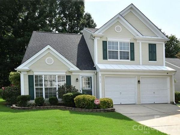 8715 Challenger Drive , Charlotte, NC 28213