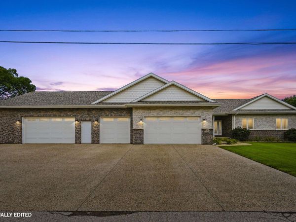 1121 Ann Street, Waterloo, IA 50707