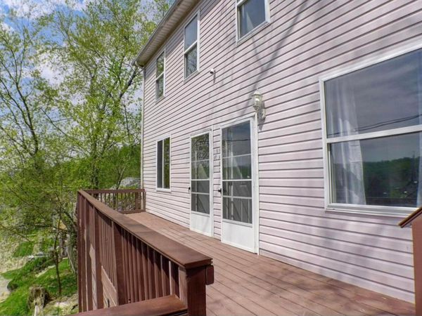 106 E Franklin Street, Nelsonville, OH 45764
