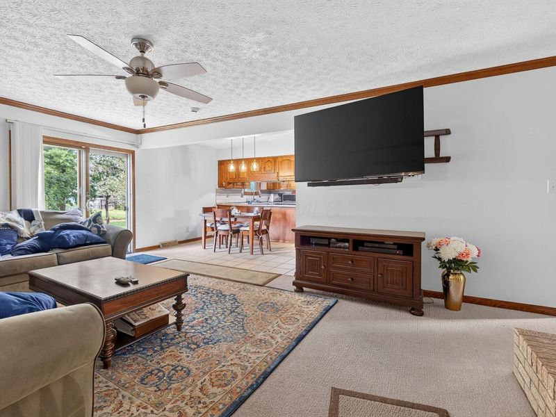 2101 Walnut Hill Park Drive, Columbus, OH 43232 Photo 12