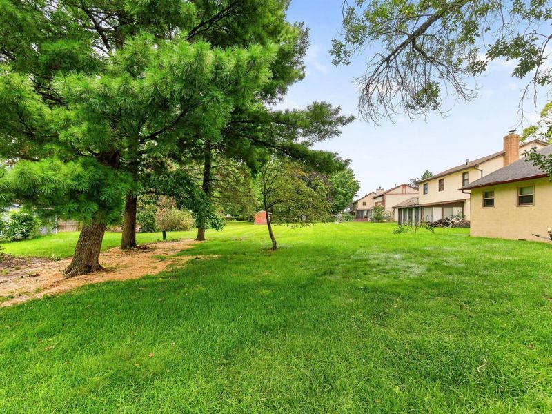 2101 Walnut Hill Park Drive, Columbus, OH 43232 Photo 34