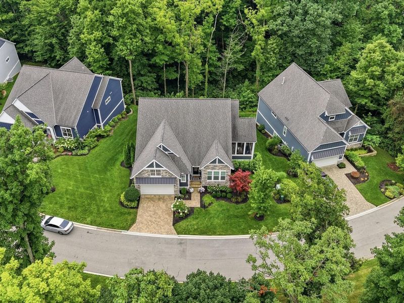 3472 Westbrook Place, Lewis Center, OH 43035 Photo 2