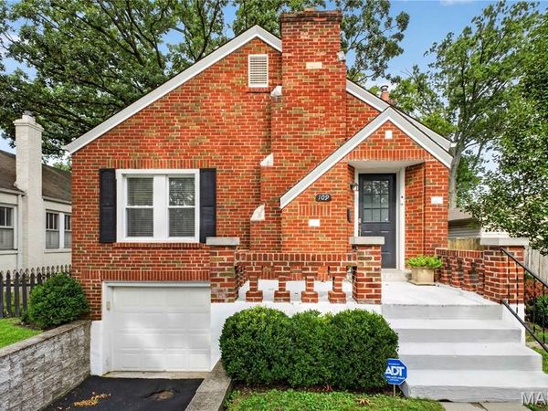 109 Handlan Court, St Louis, MO 63122