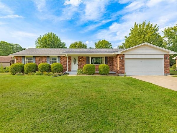 2854 Kemp Road, Beavercreek, OH 45431