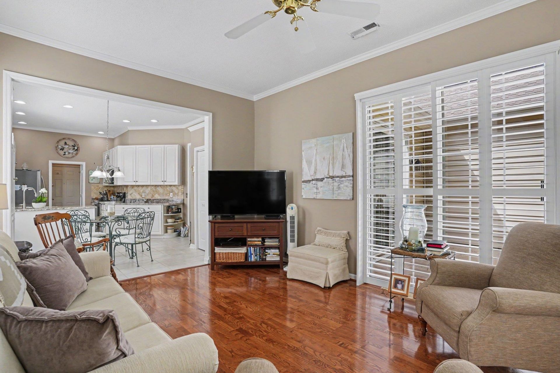 4345 Oakwood Circle Photo 18