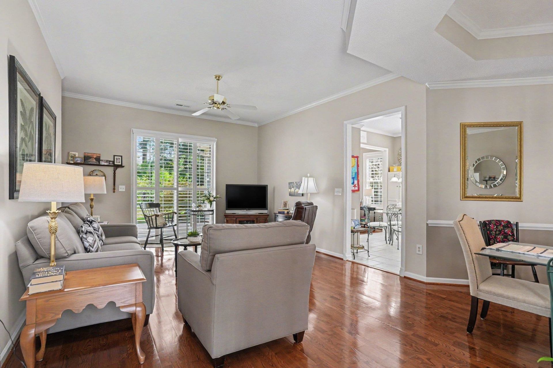 4345 Oakwood Circle Photo 7