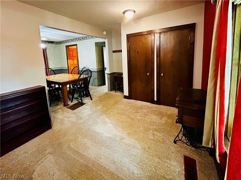 1572 Wall Road, Wadsworth, OH 44281 Photo 12