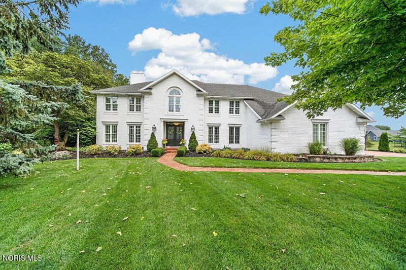2204 Honeytree Court, Findlay, OH 45840 Main Photo