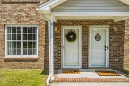 508 Arlington Drive photo 4