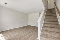 508 Arlington Drive photo 4
