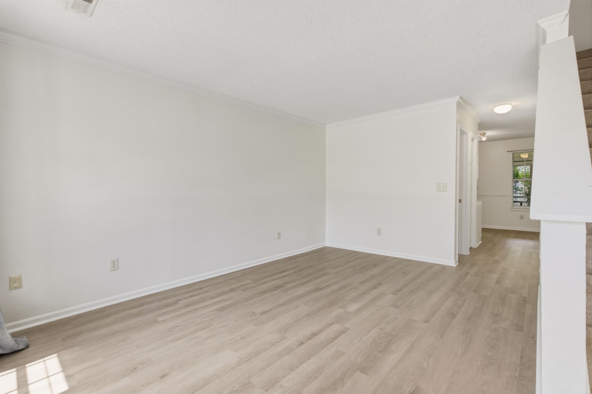 508 Arlington Drive Photo 6