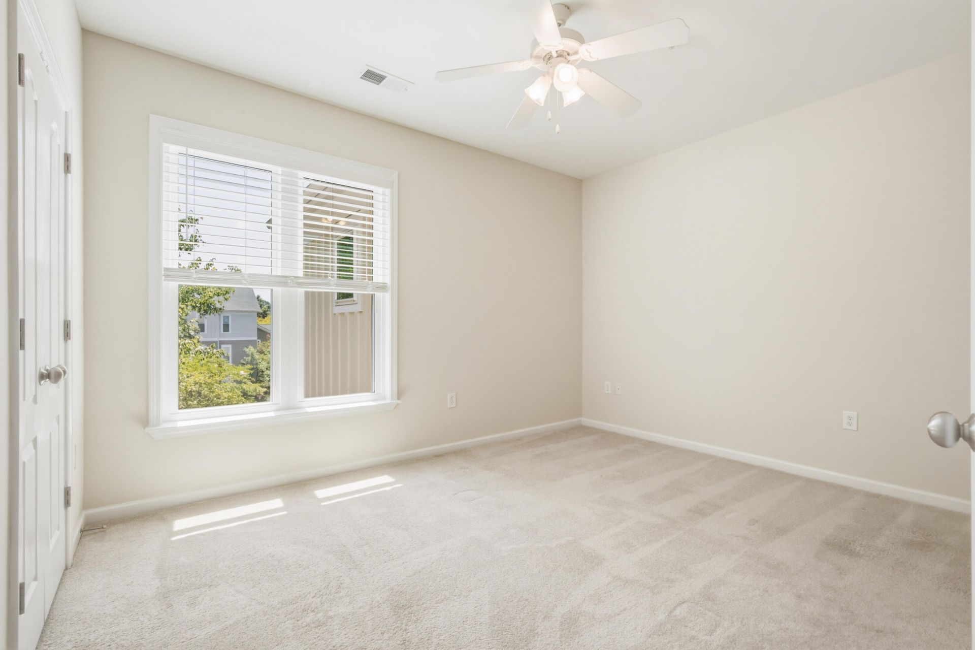2534 Egret Crest Lane Photo 25