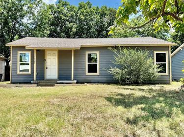 1521 Withers Street, Fort Worth, TX 76105