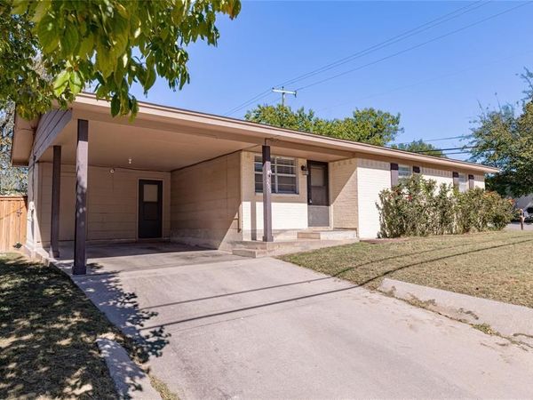 200 Hale Avenue, Decatur, TX 76234