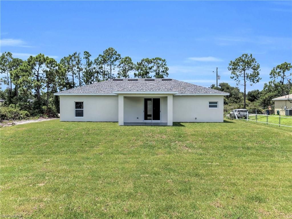 1502 Richmond Ave N, Lehigh Acres, FL 33972 Photo