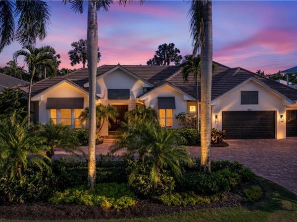 590 Putter Point PL, NAPLES, FL 34103